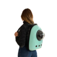 MOCHILA CON CAPSULA ESTAMPADA