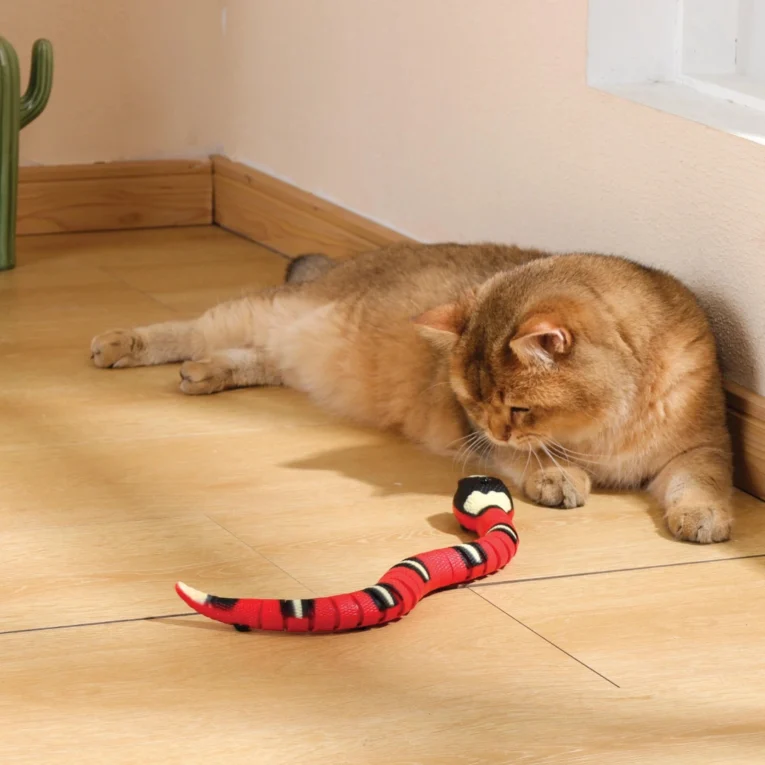 JUGUETE INTERACTIVO SNEAKY SNAKE 4