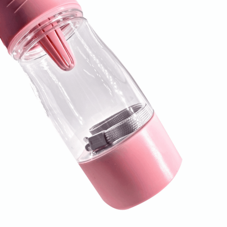 BOTELLA PORTATIL CON OREJAS – AGUA Y BOLSAS4