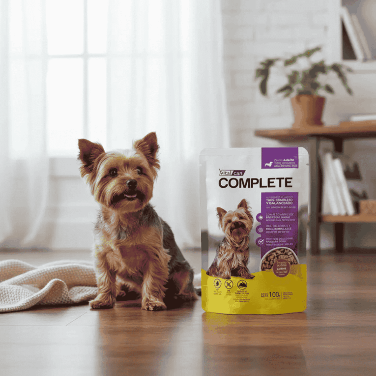 POUCH VITALCAN COMPLETE DOG ADULT SMALL CARNE1